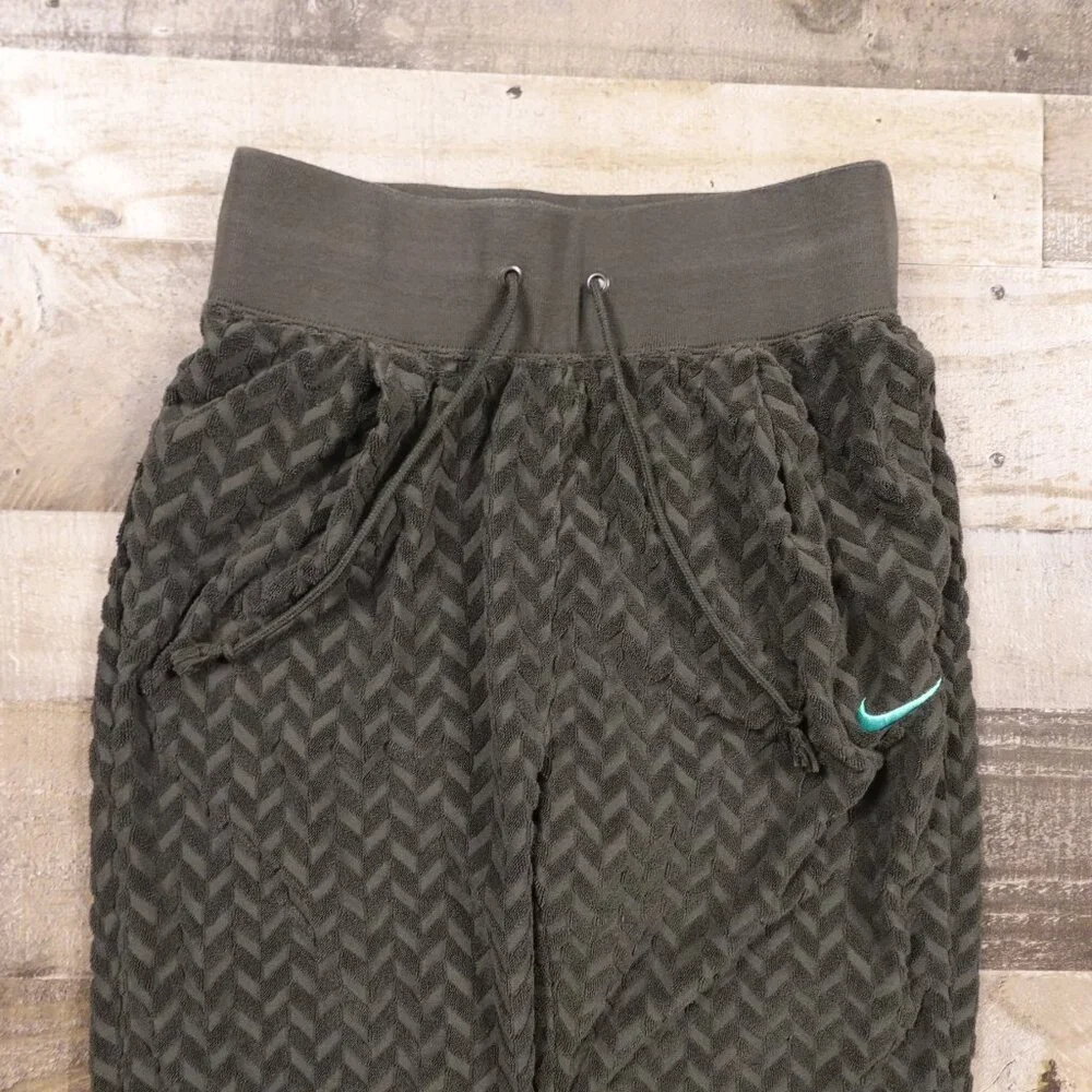 Nike Sportswear Everyday Modern High Waisted Joggers Women's small Olive Green‎